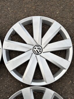 Kryty kol Volkswagen  16" - 2