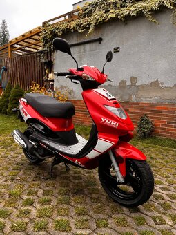 Skutr Yuki 125 - 2