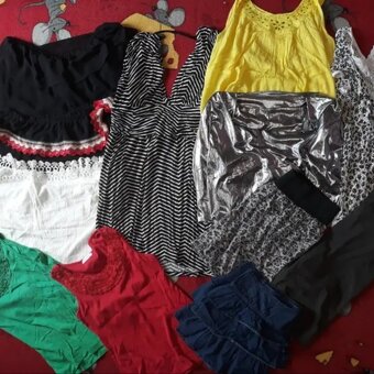 Balík dámského oblečení vel.44 - 2