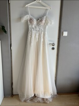 Nádherné svatební šaty Adhil - 2