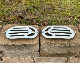 CZ 175 skútr prase riksa - boční kryty - 2