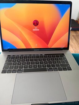 MacBook Pro 2017 Apple - 2