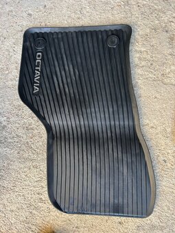 Gumové koberce Škoda Octavia IV - 2