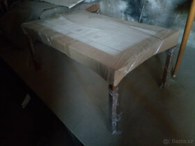 Prodám nový konf.stolek HEXA-120x58x51v.dýha-masiv dub. Pův. - 2