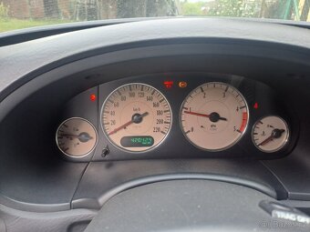 Chrysler Grand Voyager - 2