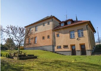 PRODEJ APARTMÁNOVÉHO DOMU "OBECNÁ ŠKOLA", SVĚTLÍK OKR. ČES - 2
