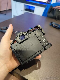 Lumix G100D tělo (21 měsíců na Alze záruka) + vybavení - 2