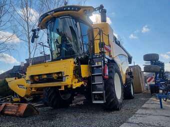 Sklízecí mlátička NEW HOLLAND CX 8.70 SL - 2