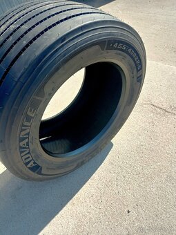 Nákladní pneu. Advance GL251T 455/40 R22,5 160J - 2