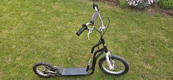 Koloběžka Intrea Giga Rider 300 - 2