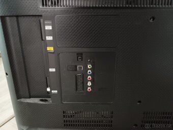 Prodám TV Samsung UE40J5100AW - 2