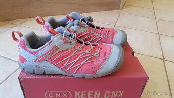 Boty Keen Chandler CNX Youth US6/EU38 - 2