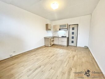Pronájem byty 1+kk, 26 m2 s balkónem - Trutnov - Kryblice - 2