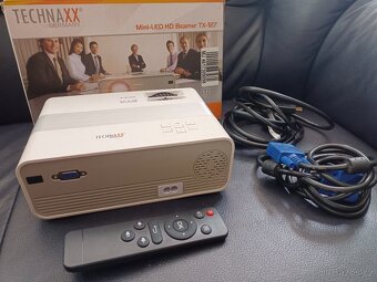 Projektor Technaxx Mini-LED HD Beamer TX-127 - 2