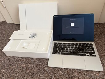 Apple Macbook Air M2 16/512gb. CZ distribuce, TOP stav. - 2