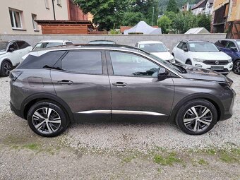 Peugeot 3008 1,2 PT ALLURE 57.000 km - 2