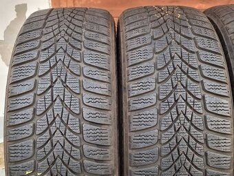Zimní Dunlop 205/45/17 - 2