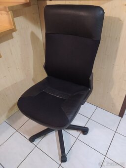 Kancelářská židle - 2