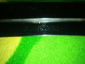 Spoiler BMW F33 / 83 + nalepovací karbonové krytky - 2