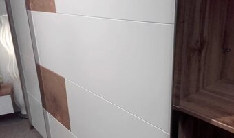 Šatní skříň Capri, dub wotan / bílá - 2