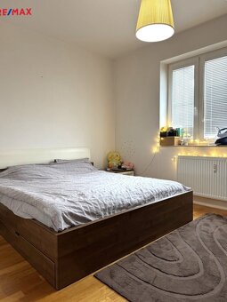 Pronájem: útulný byt 2+kk 51 m², rezidence Čertovká, Karlový - 2