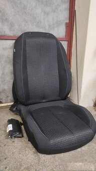 Peugeot 308 II T9 2013 - 2021 - Sedadlo airbag vankus - 2