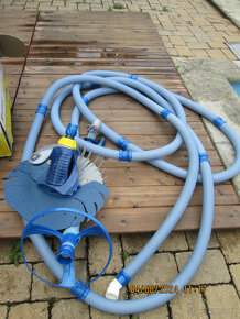 prodáme zánovní vysavač do bazénu - 2