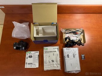 Canon PowerShot S3 IS - 2