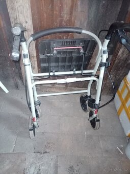 Prodám chodítko pro seniora - 2