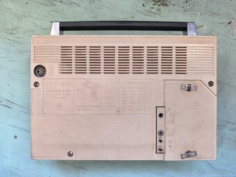 Tranzistorové rádio - 2