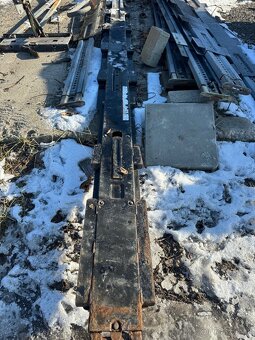 Sloupek schmitz pojezdový - 2