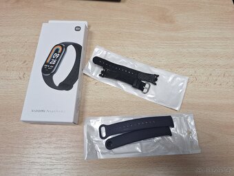 Prodám náramek Xiaomi Mi Band 8 v záruce + řemínky - 2