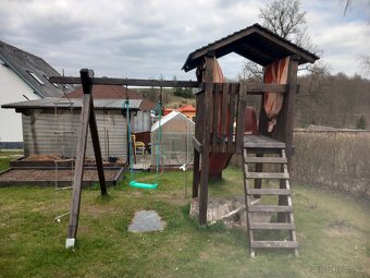 Dětská skluzavka s houpačkou - 2