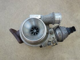 Turbodmychadlo Volvo Garrett 36012380 - 2
