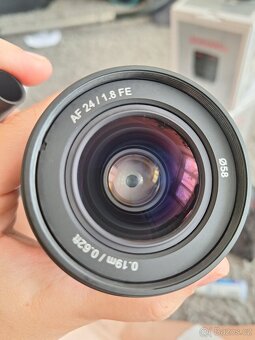 Samyang AF 24 mm f/1,8 pro Sony FE - 2