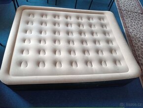 Elektrická nafukovací matrace pro dvě osoby - 2
