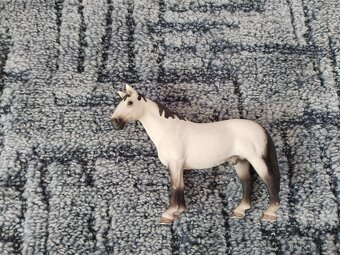 Koně schleich - 2