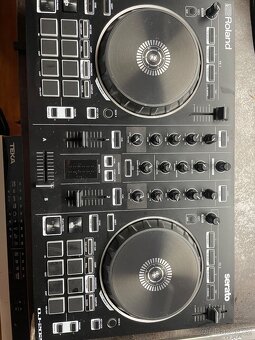 DJ Kontroler Roland 202 - 2