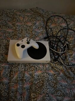prodám xbox series s - 2