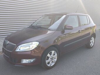 2011 facelift Škoda Fabia 1.4i 16V 63 kW - 2