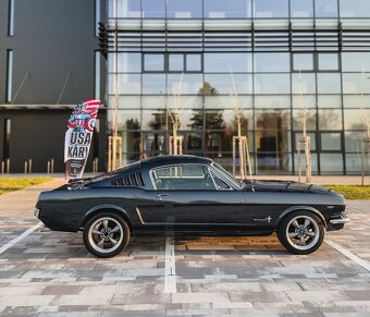 Ford Mustang 289 V8 FASTBACK - 2