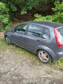 Ford fiesta 1.4 tdci 2004 - 2