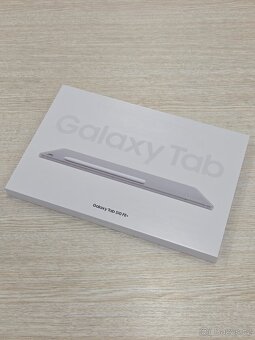 Samsung Galaxy Tab S10 FE+ Wi-Fi 8GB/128GB - Silver - 2