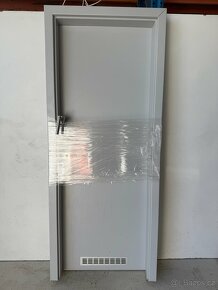Interierove dvere SOLODOOR 70L sede vcetne zamku a kliky - 2