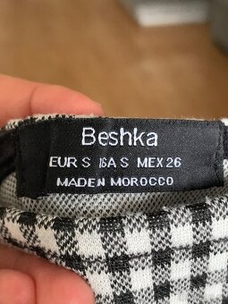 Mini šaty Bershka - 2