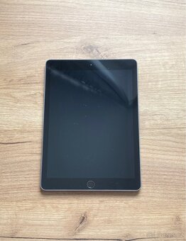 Ipad (6.generace) 128gb - 2