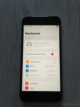 Apple iPhone 6s - 32GB - 2