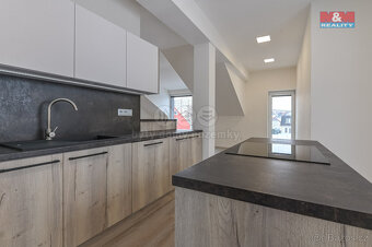 Pronájem bytu 4+kk, 113 m², Opava, ul. Pekařská - 2