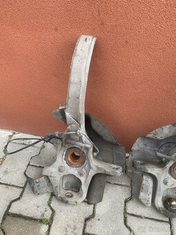 Tehlice s ložiskem alfa romeo 159 2.0 jtdm - 2