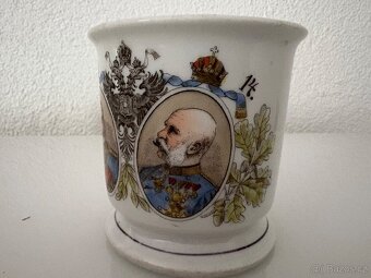 Starožitný porcelánový hrnek František Josef I. a Wilém II. - 2